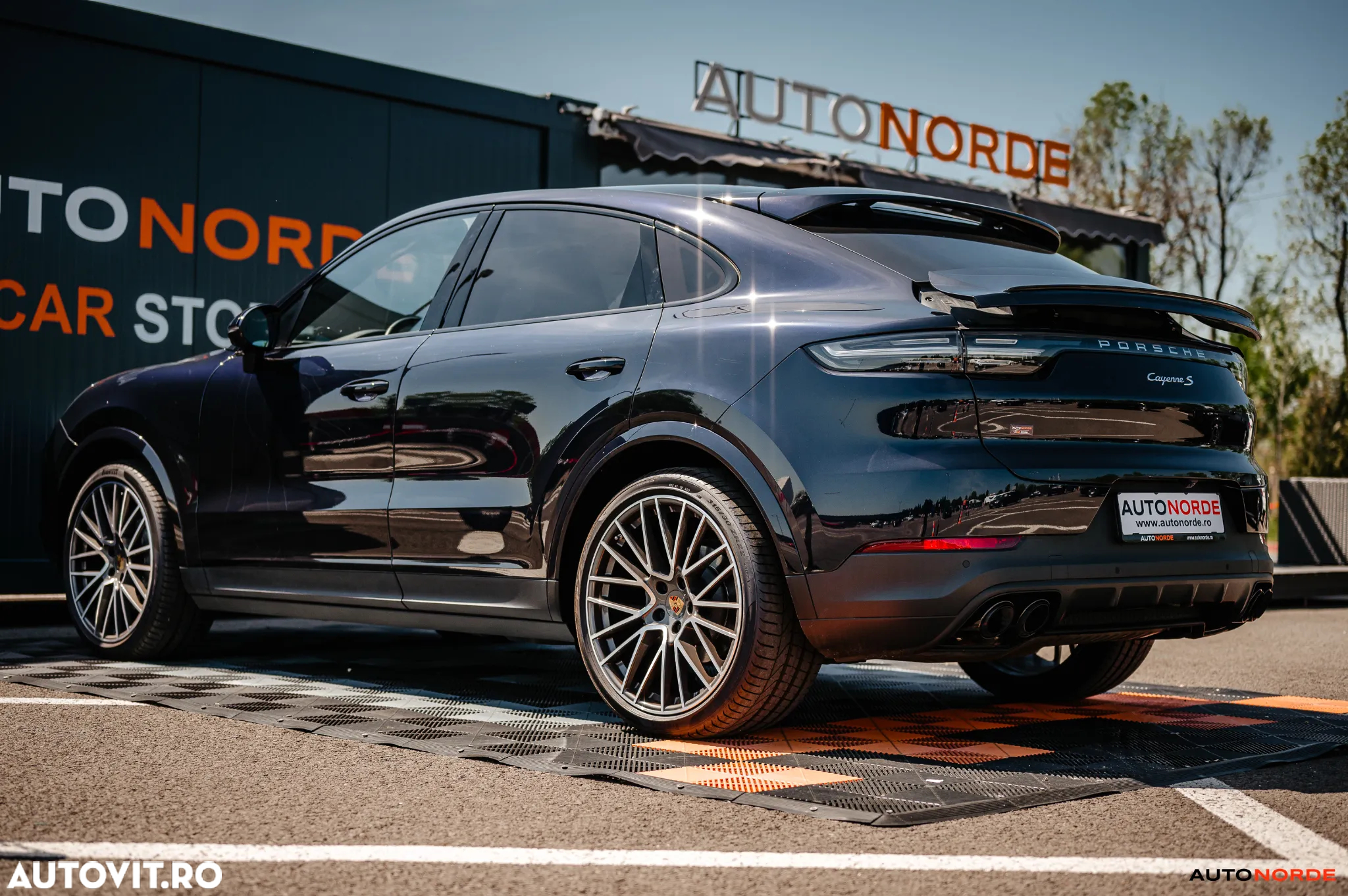 Porsche Cayenne Coupe S - 5