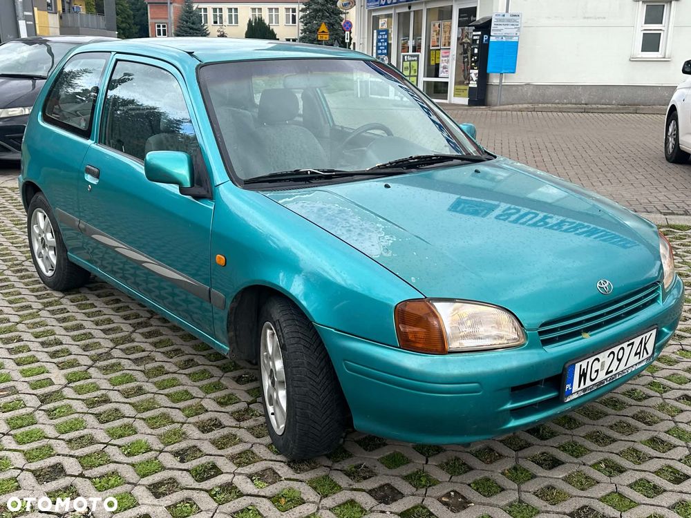 Toyota Starlet - 4