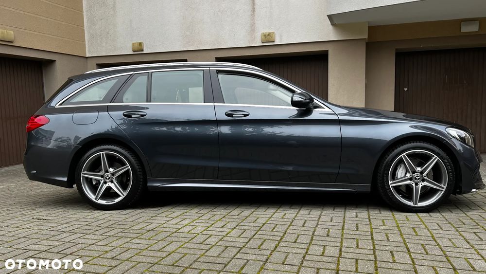 Mercedes-Benz Klasa C 200 4-Matic 7G-TRONIC - 37