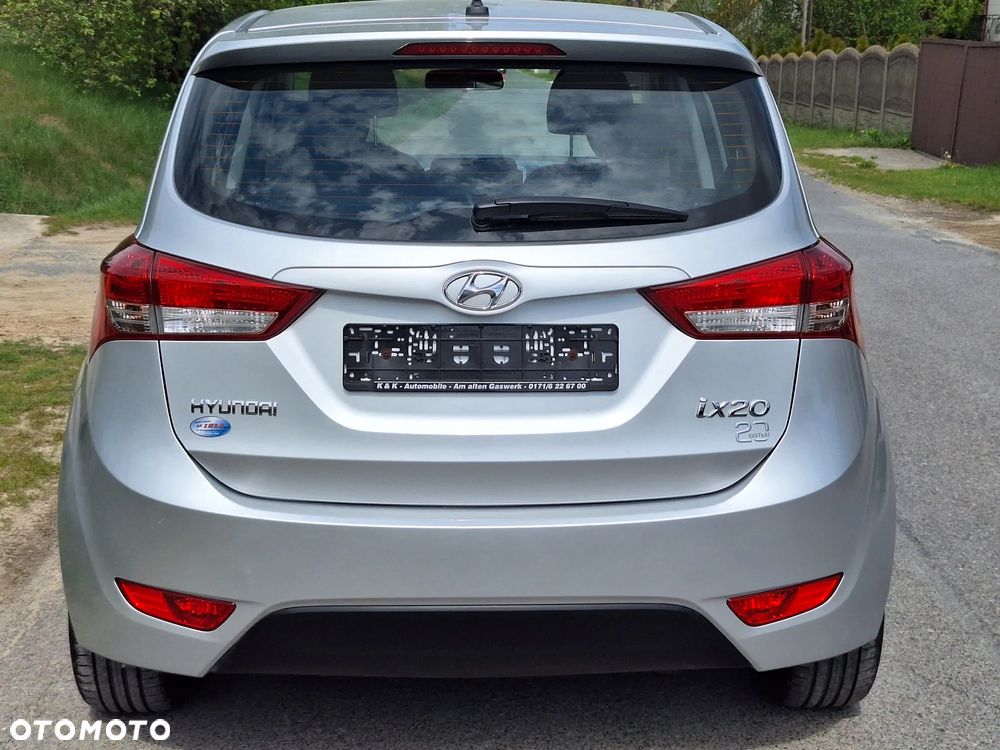 Hyundai ix20 - 25