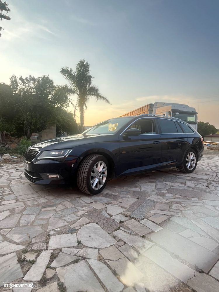 Skoda Superb Break 2.0 TDI Style DSG - 2