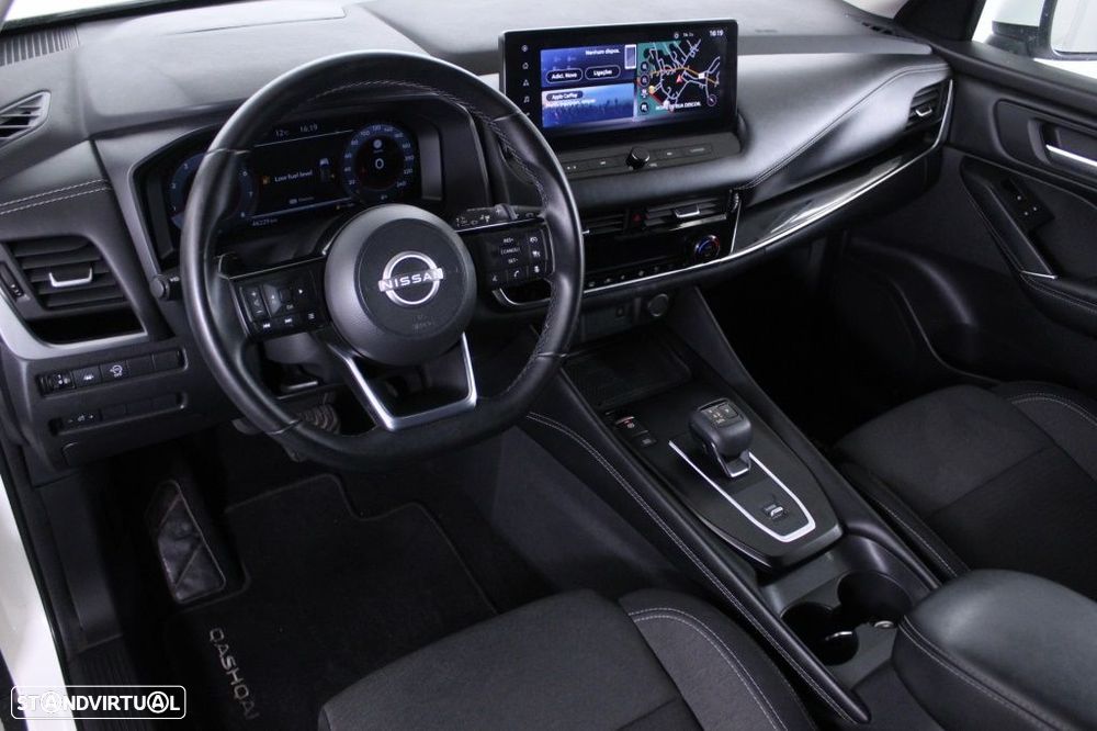 Nissan Qashqai 1.3 DIG-T N-Connecta LED Xtronic - 31