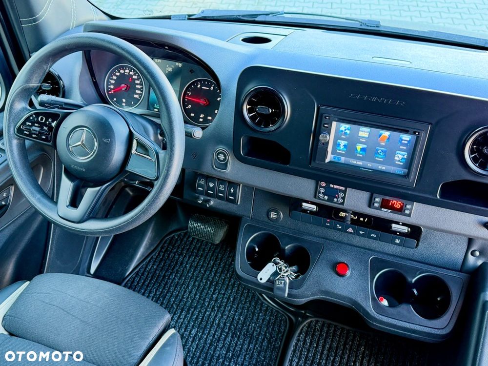 Mercedes-Benz Sprinter 519 24 miejsca 3.0 V6 automat turystyczny - 21