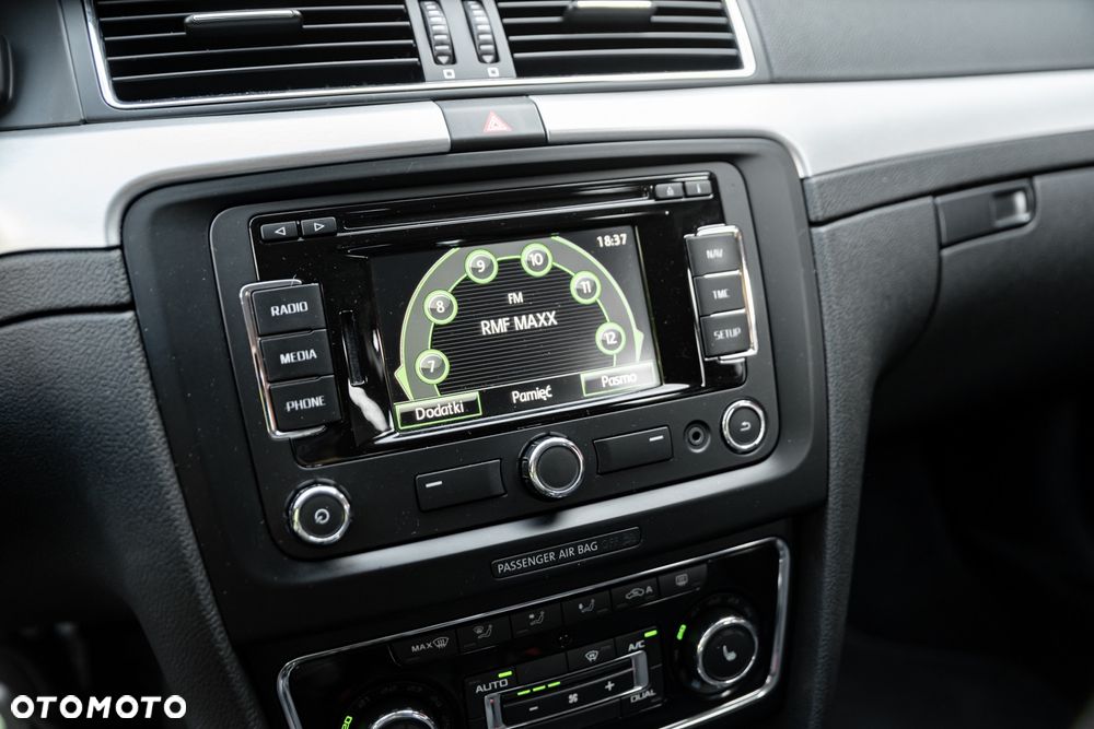 Skoda Superb 2.0 TDI Green tec 4x4 DSG Elegance - 37