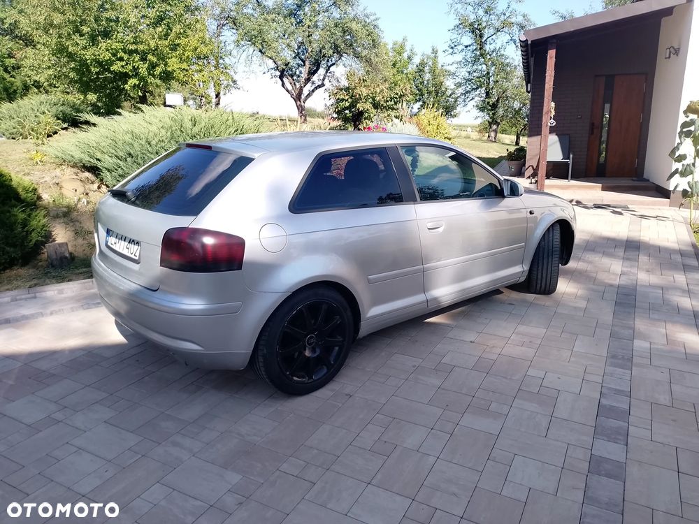 Audi A3 3-drzwiowe 2.0 TDI Ambition - 2
