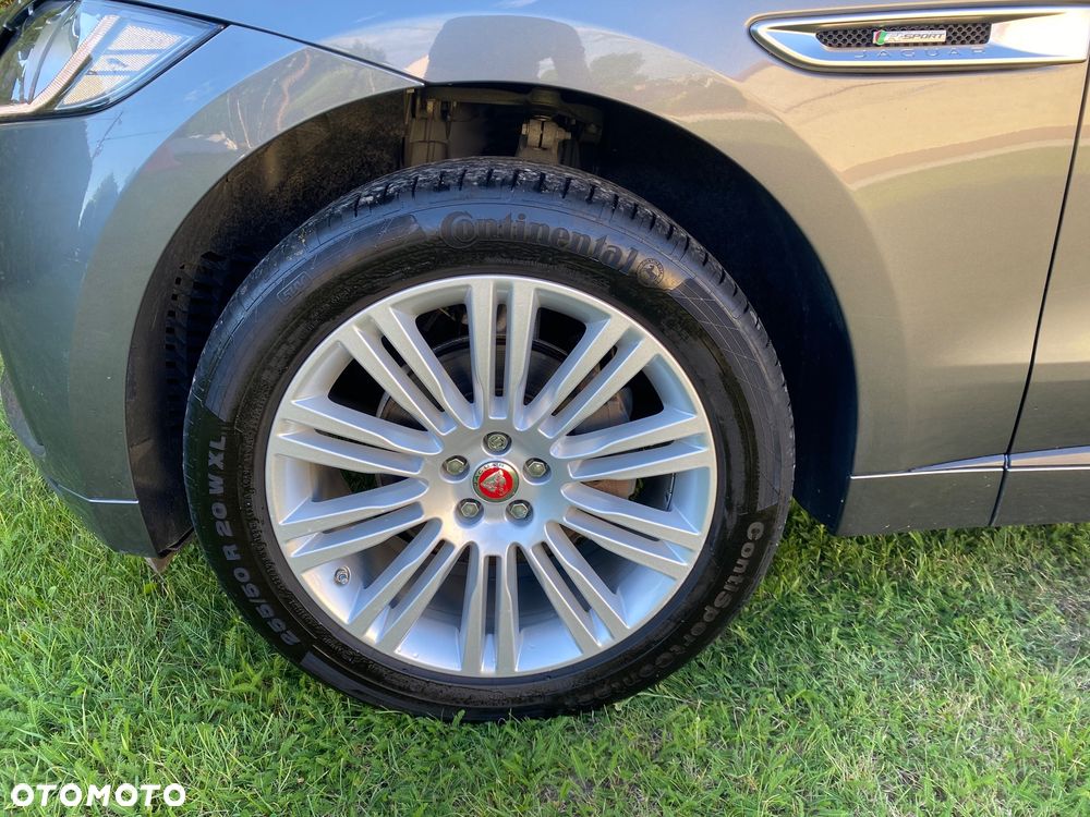 Jaguar F-Pace 20d AWD R-Sport - 14