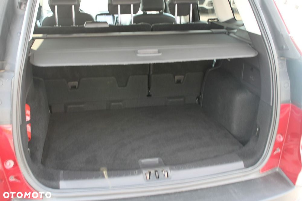 Ford Kuga - 13