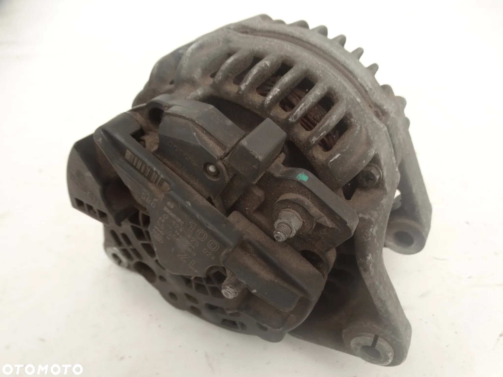 ALTERNATOR 1.2 1.4 1.6 ASTRA H CORSA D MERIVA A 55556069 F-VAT - 2