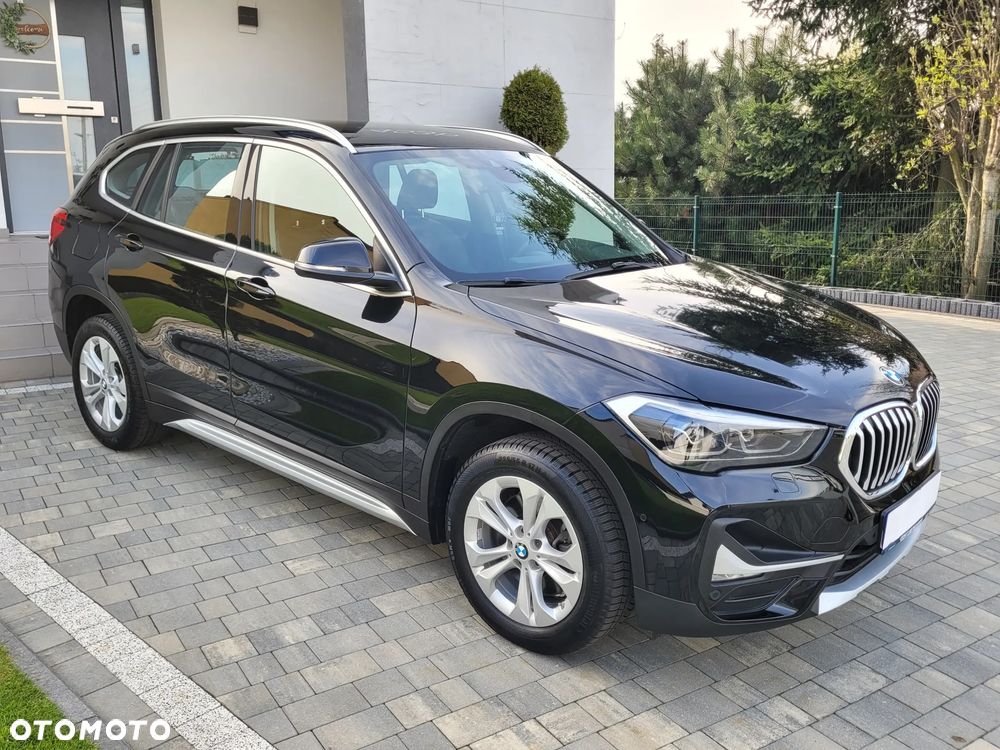 BMW X1 sDrive20i Sport Line - 4