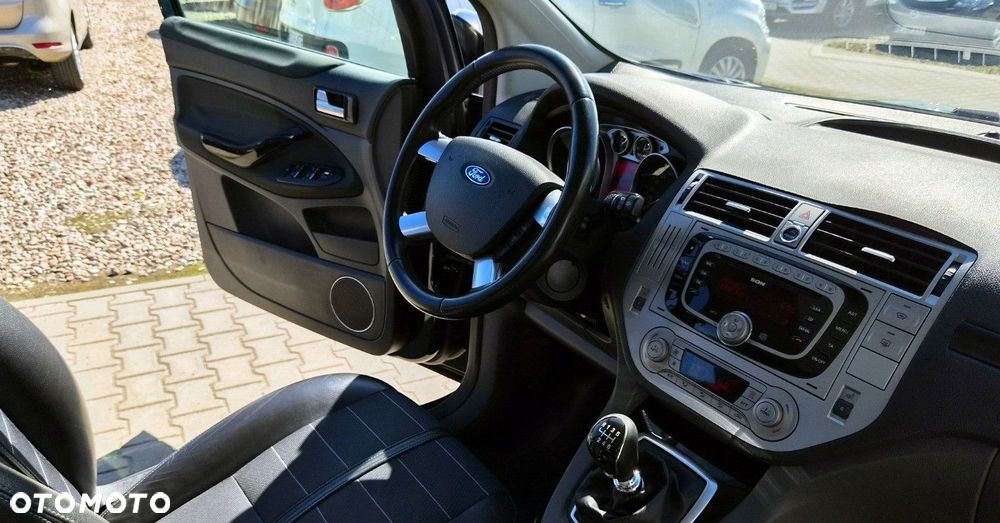 Ford Kuga - 6