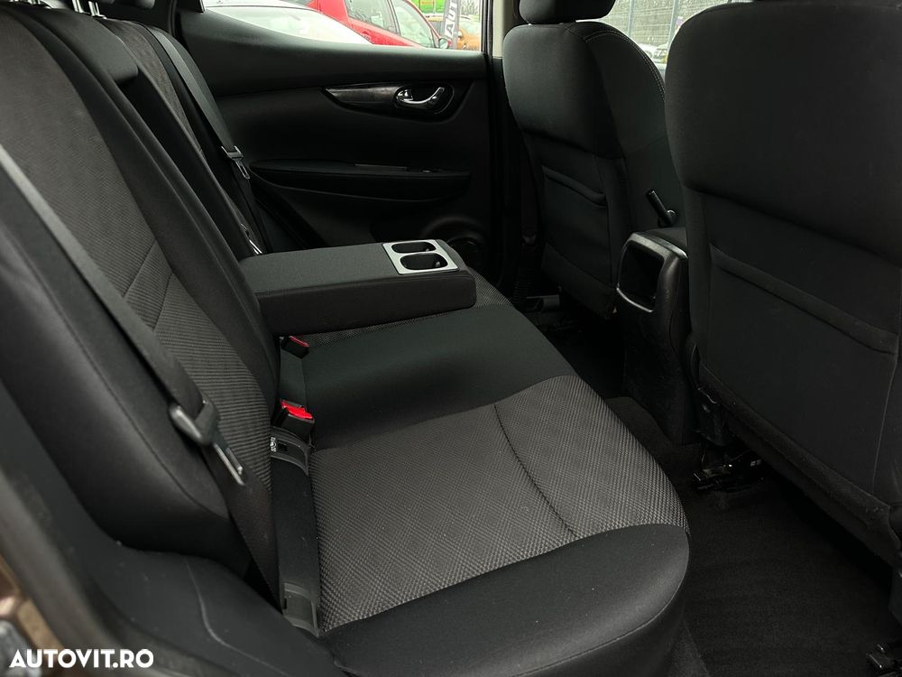 Nissan Qashqai 1.5 DCI ACENTA - 11