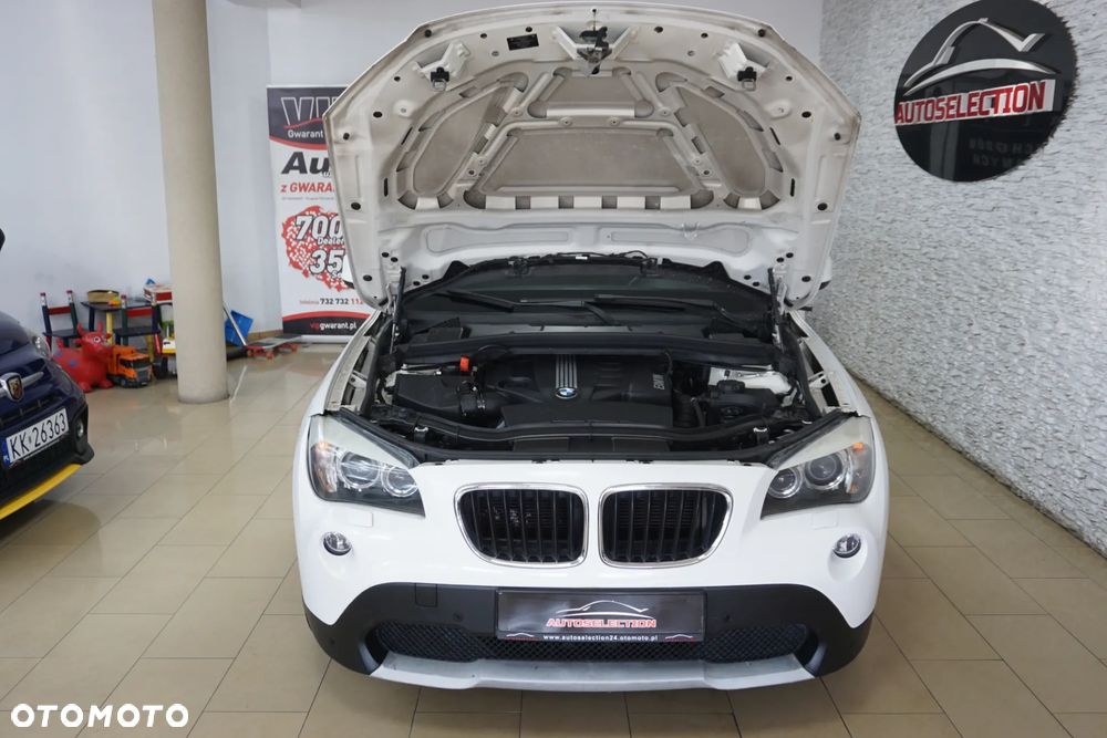 BMW X1 xDrive20d - 8