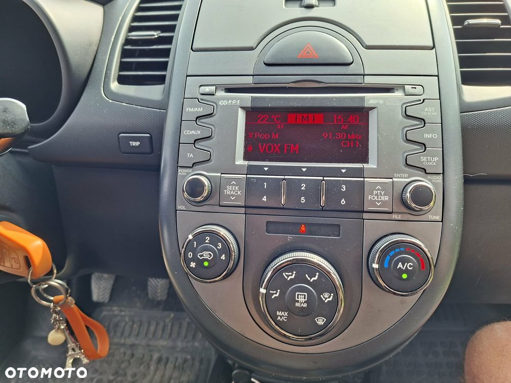 Kia Soul 1.6 CRDI L - 11