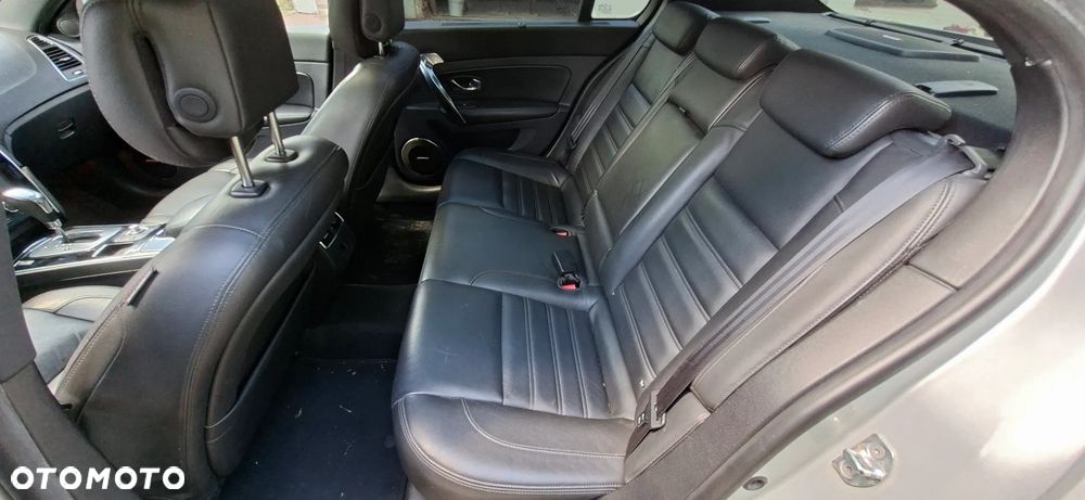 Renault Latitude 3.0 V6 dCi Initiale - 25