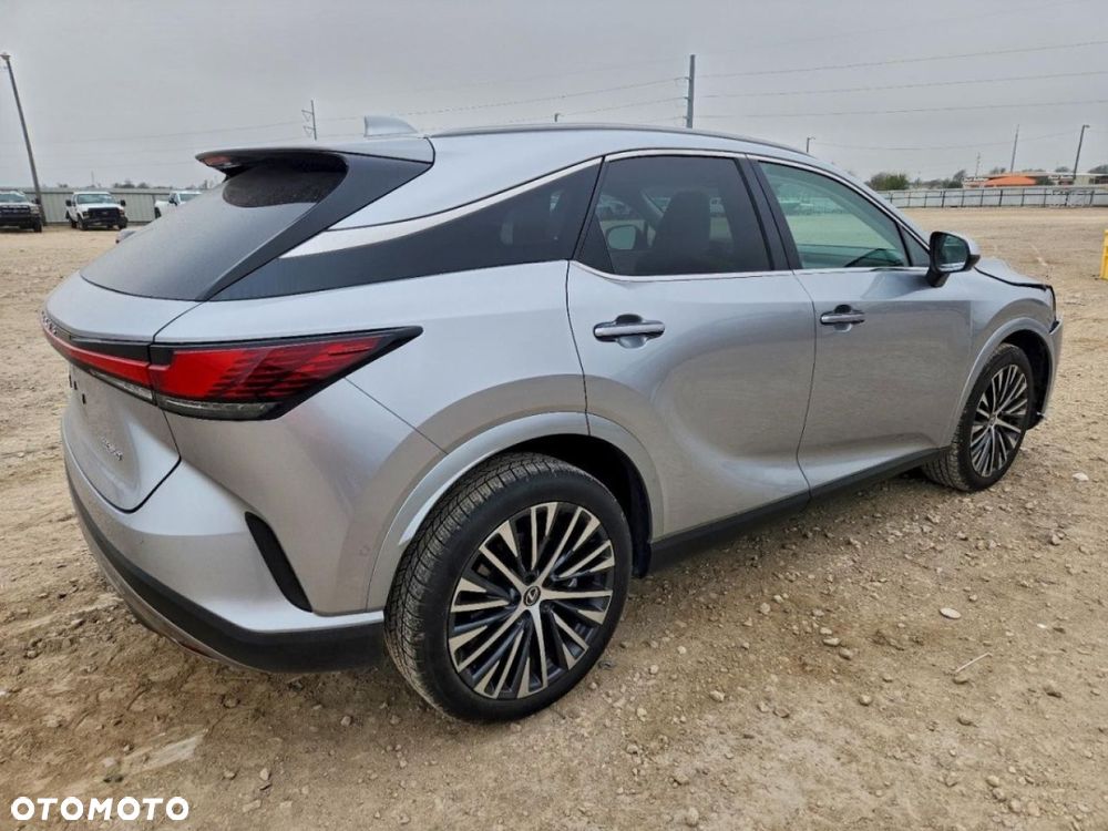Lexus RX - 3