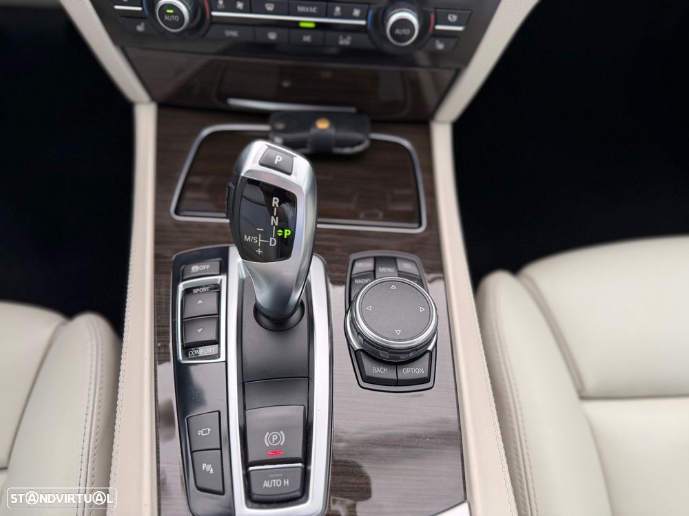 BMW 740 d - 21