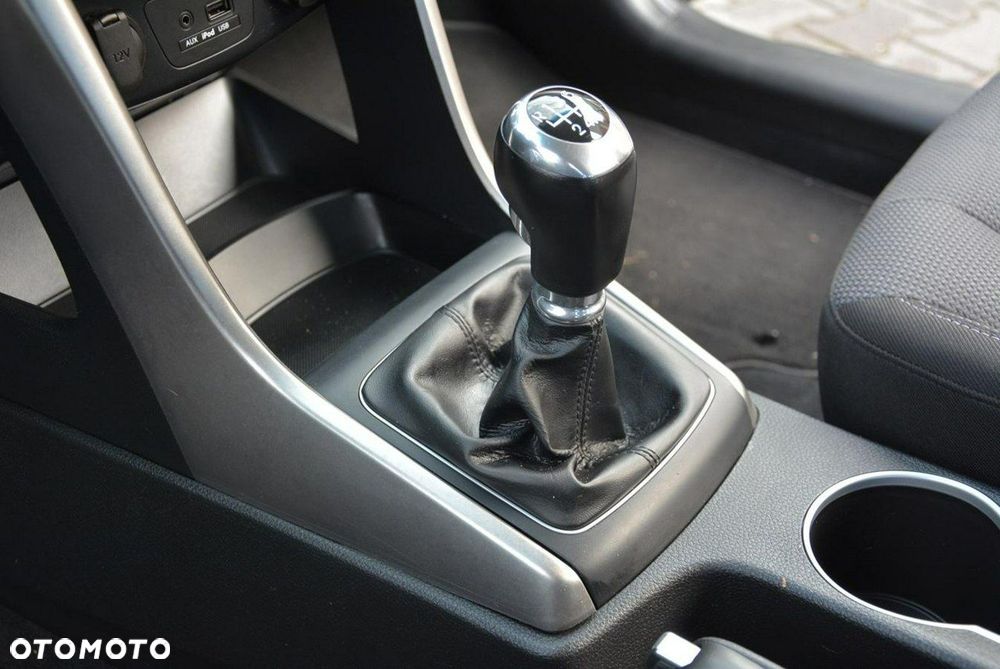 Hyundai i30 1.6 GDI BlueDrive Comfort - 28