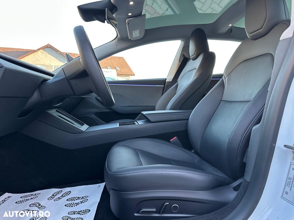 Tesla Model 3 Standard Reichweite Plus Hinterradantrieb - 16