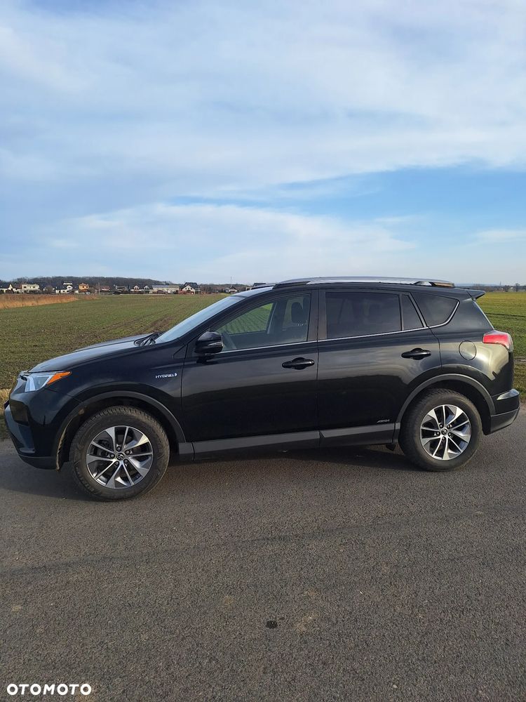 Toyota RAV4 - 2