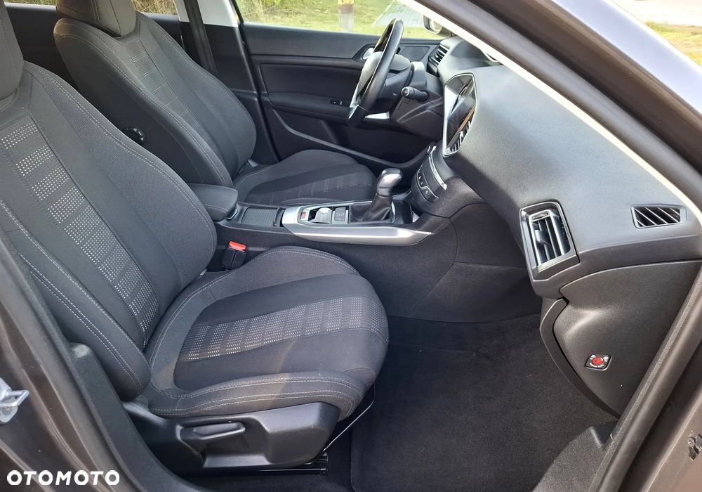 Peugeot 308 PureTech 130 EAT6 Stop & Start Allure - 16