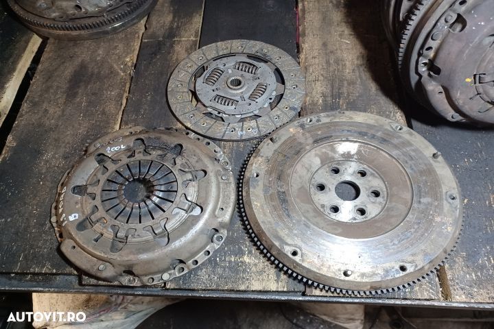 KIT AMBREIAJ 1.8 B Ford Focus - 1