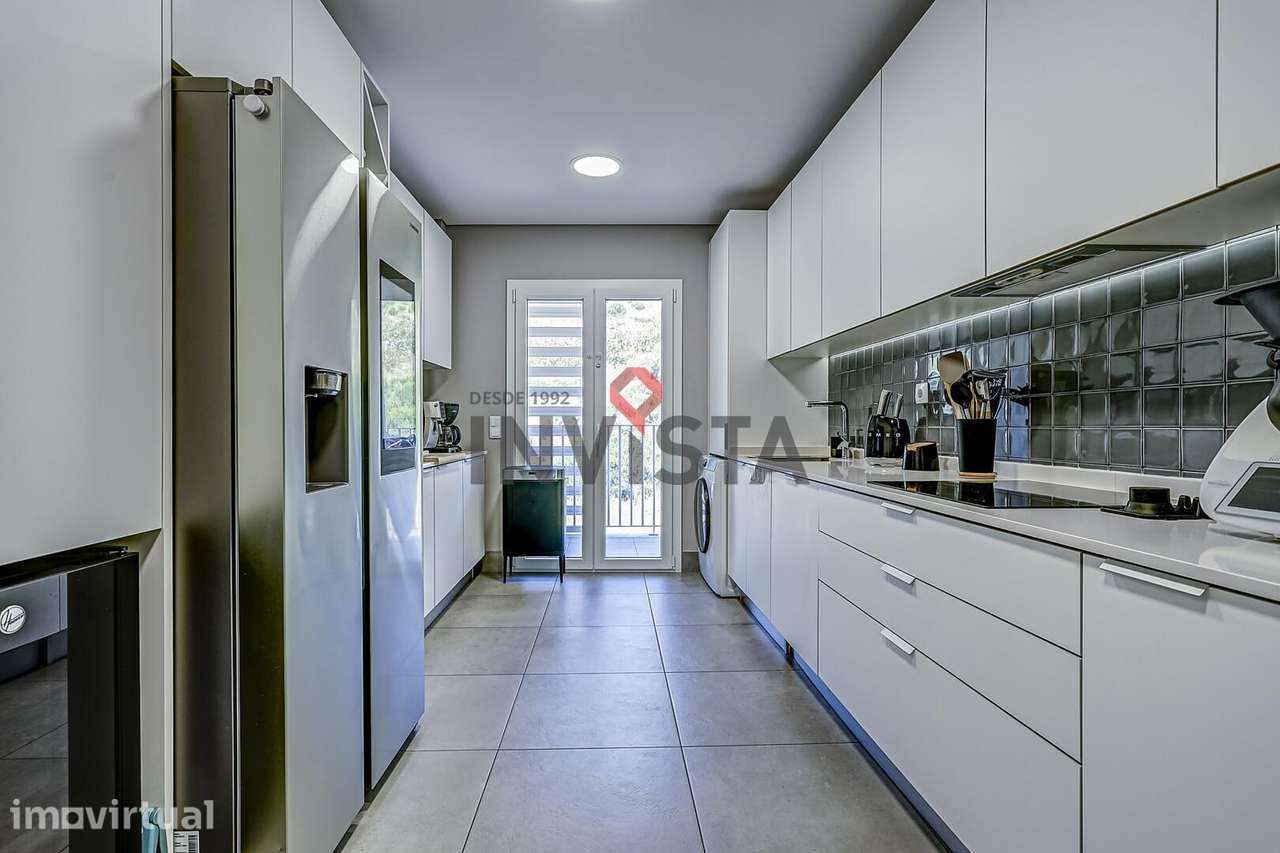 Apartamento T3 como novo, no Condomínio VilaViva - Grande imagem: 3/41