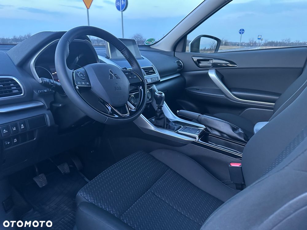Mitsubishi Eclipse Cross - 7