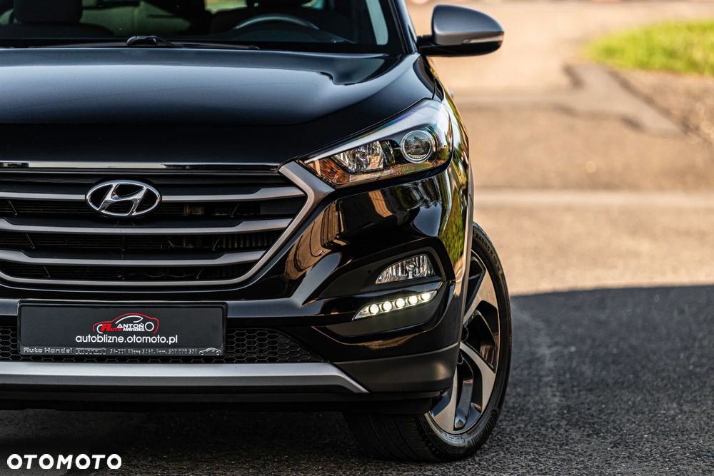 Hyundai Tucson blue 1.7 CRDi 2WD Style - 12
