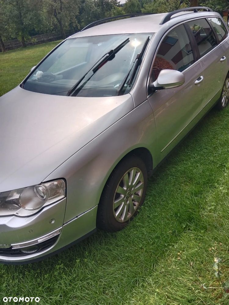 Volkswagen Passat 1.9 TDI DPF Trendline - 2