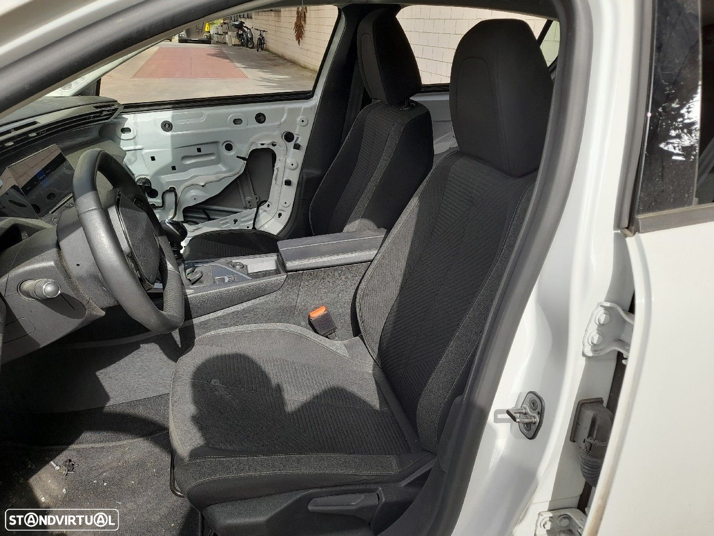 Para peças PEUGEOT 308 III - 11