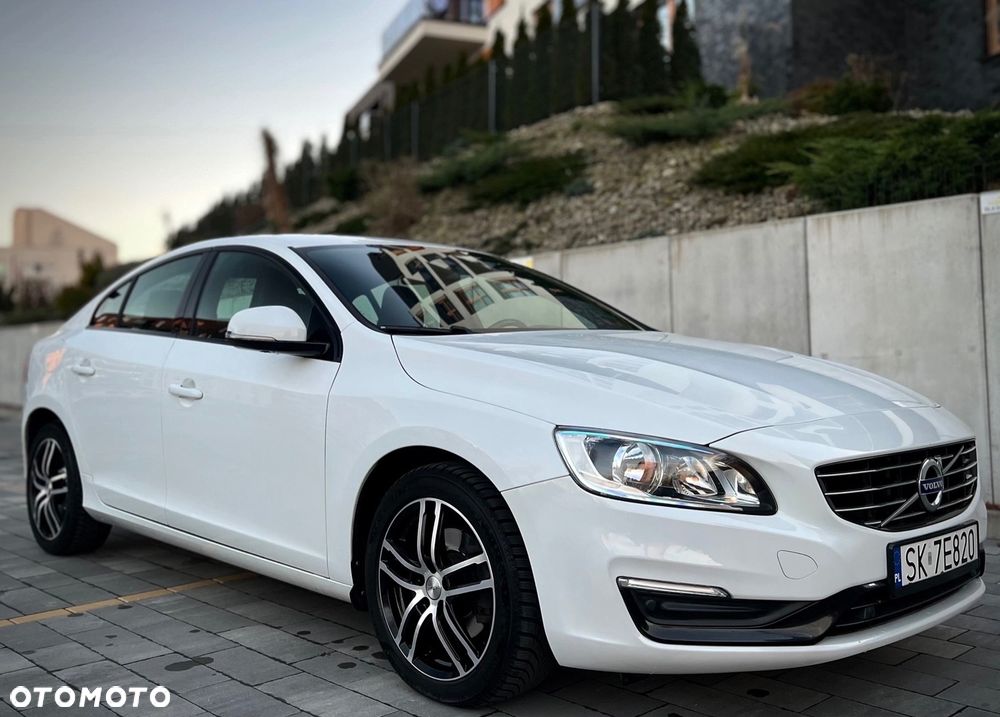 Volvo S60 D3 Geartronic Linje Svart - 2