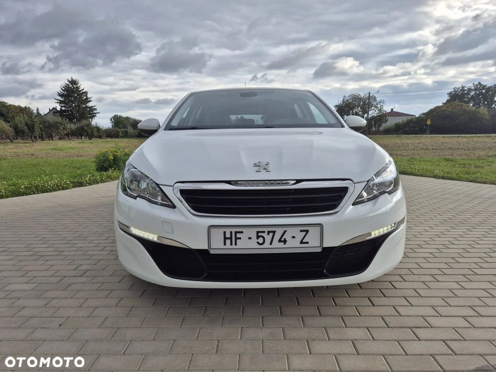 Peugeot 308 SW 1.6 BlueHDi Allure S&S - 20