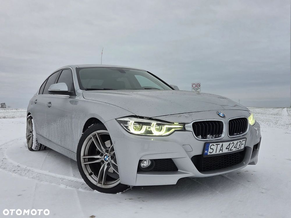 BMW Seria 3 320i xDrive - 1