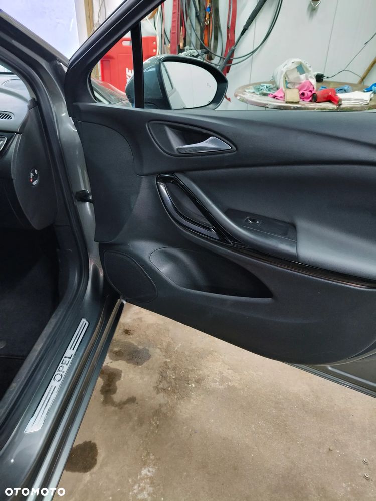 Opel Astra 1.6 CDTI DPF ecoFLEX TourerStart/Stop Exklusiv - 5