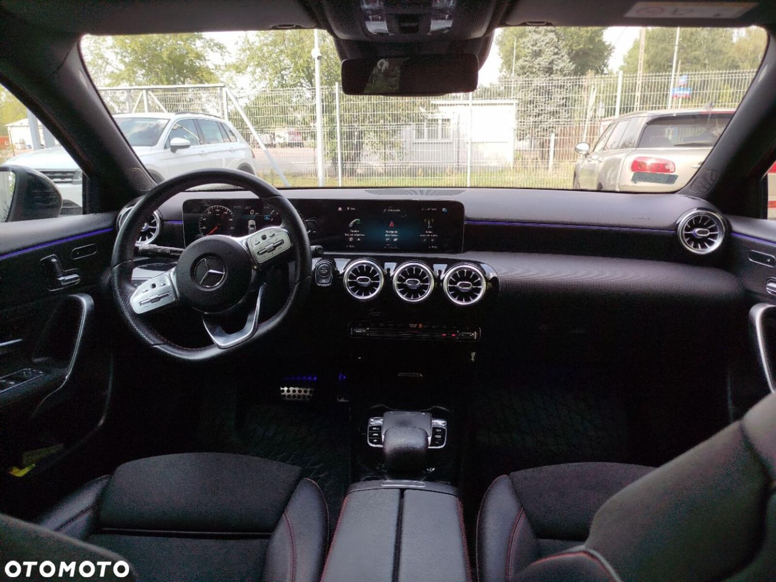 Mercedes-Benz Klasa A 250 AMG Line 7G-DCT - 16