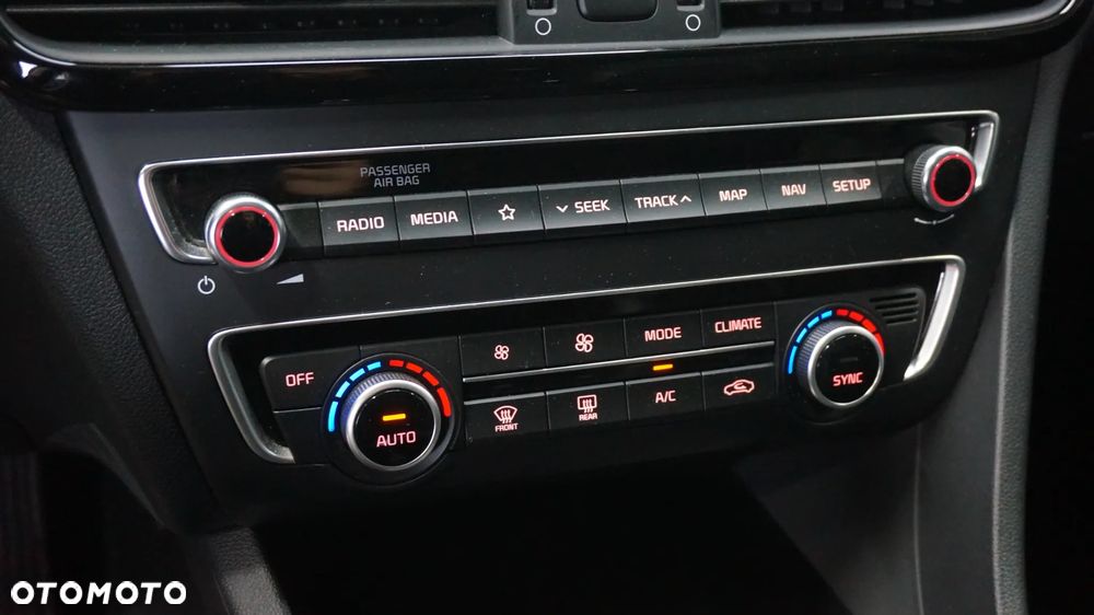 Kia Optima 1.6 T-GDI L DCT - 28