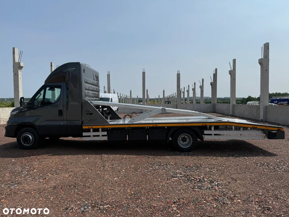 Iveco Daily - 24