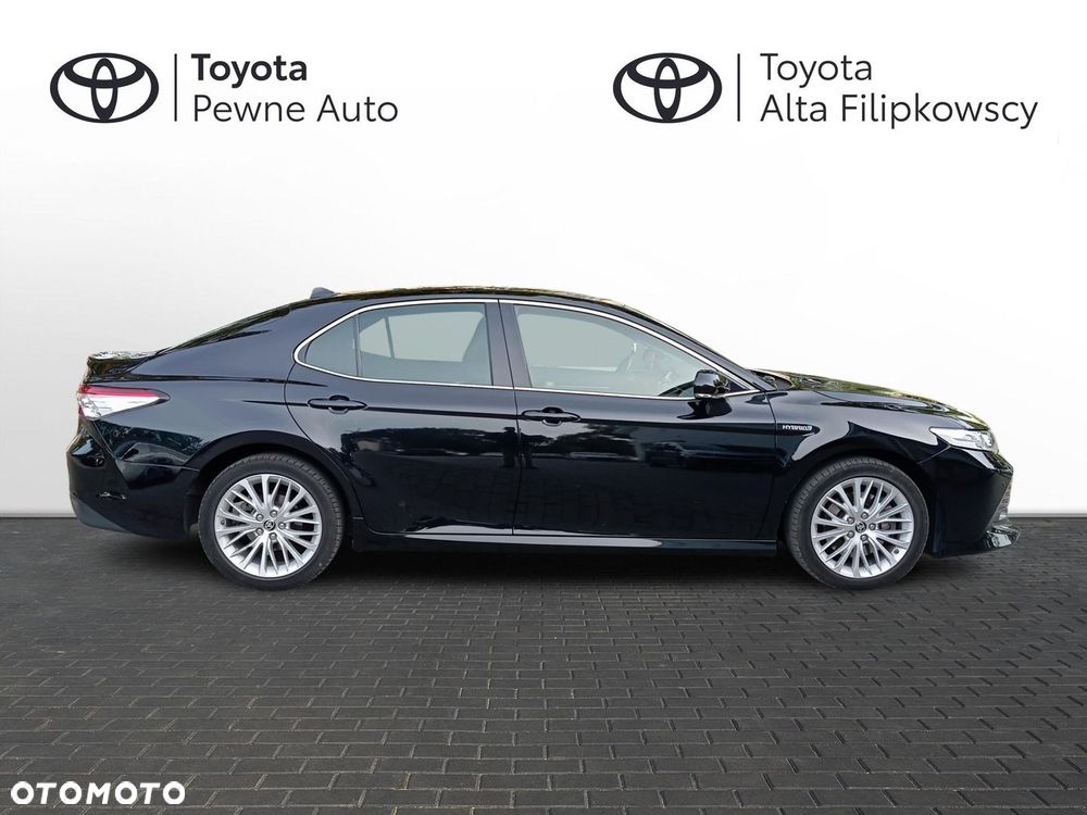 Toyota Camry 2.5 Hybrid Executive CVT - 6