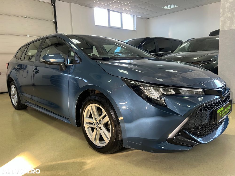 Toyota Corolla 1.8 HSD Business - 3