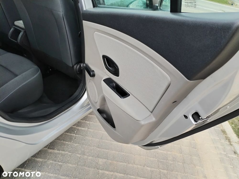 Renault Megane 1.6 16V 100 TomTom Edition - 15