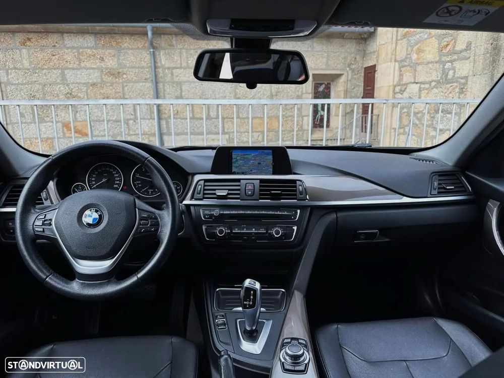 BMW 325 - 12