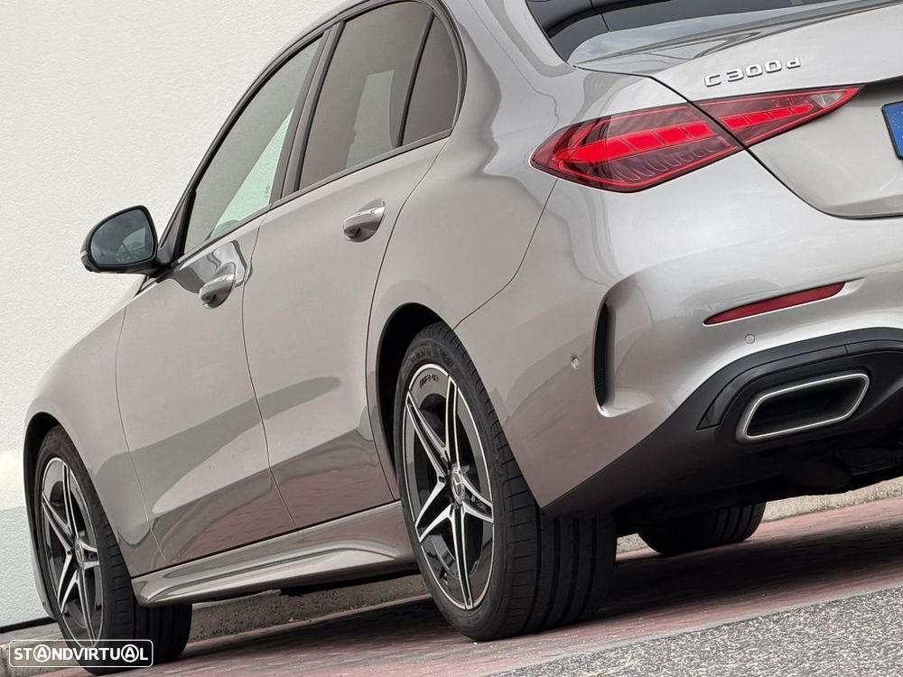 Mercedes-Benz C 300 d AMG Line - 37