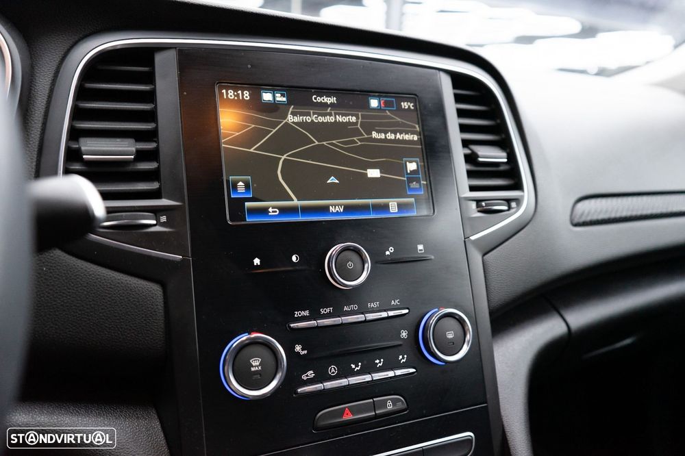 Renault Mégane 1.5 Blue dCi Intens - 6