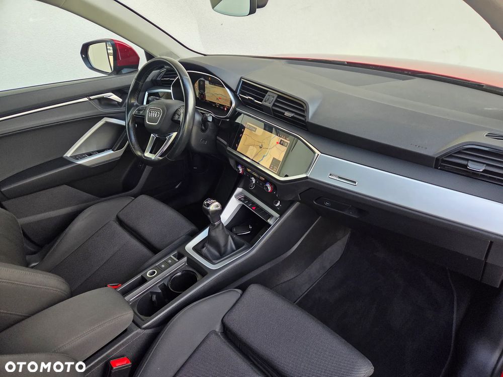 Audi Q3 - 10