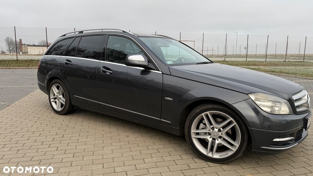 Mercedes-Benz Klasa C - 2