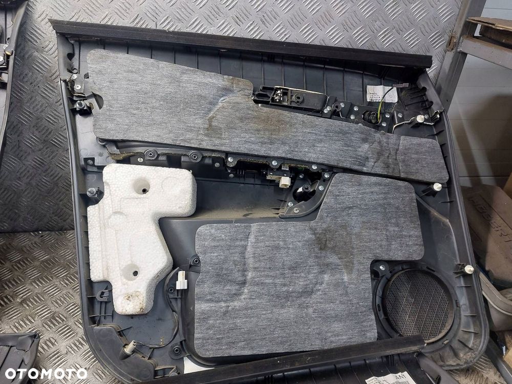 BOCZEK BOCZKI DRZWI KOMPLET CHEVROLET CAPTIVA I - 8