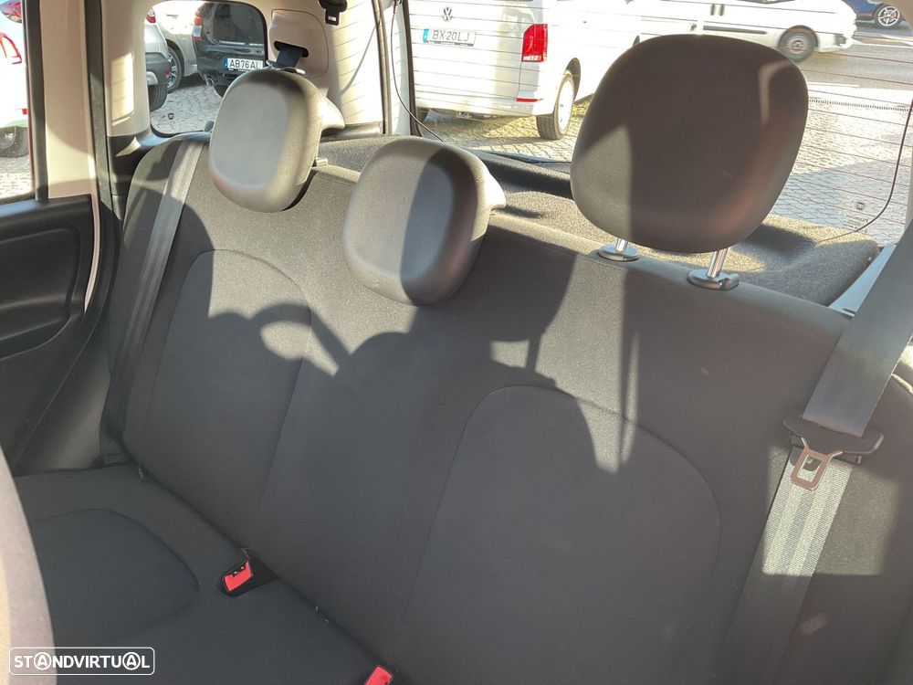 Fiat Panda 1.0 Hybrid - 36