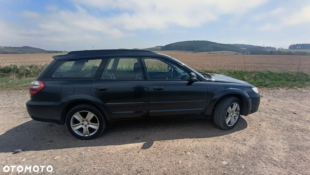 Subaru Outback 2.0 D Comfort - 4