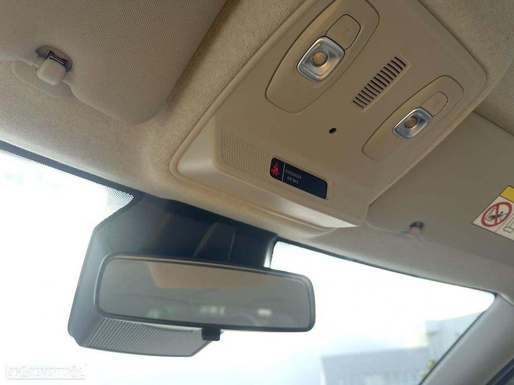 Renault Zoe (c/ Bateria) EV50 110hp Evolution - 18