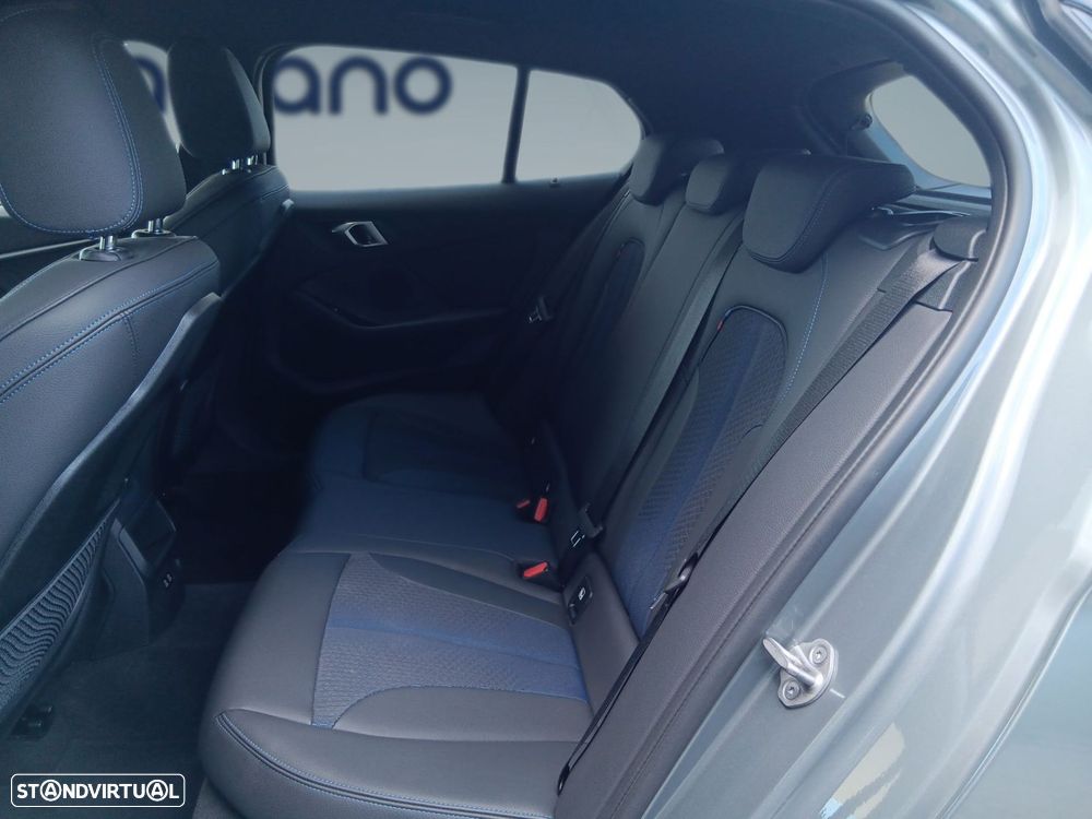 BMW 116 d Pack Desportivo M Auto - 14
